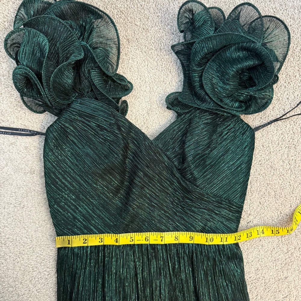 After Six 6883 Covertible Ruffle Strap Pleated Gown Metallic Evergreen S - Picture 7 of 8